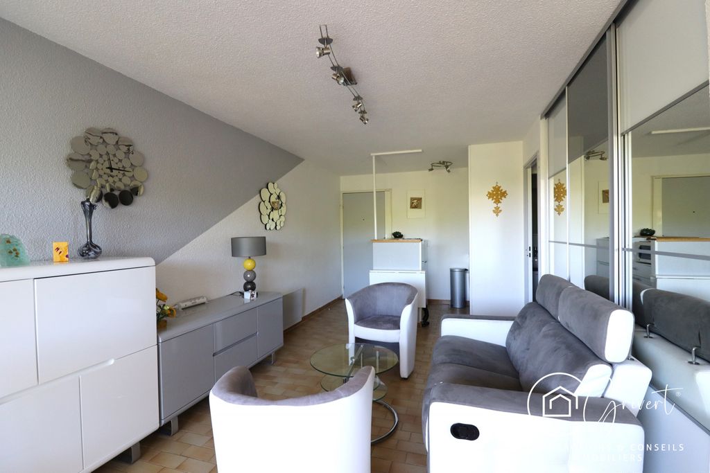 Achat appartement à vendre 3 pièces 37 m² - Le Grau-du-Roi
