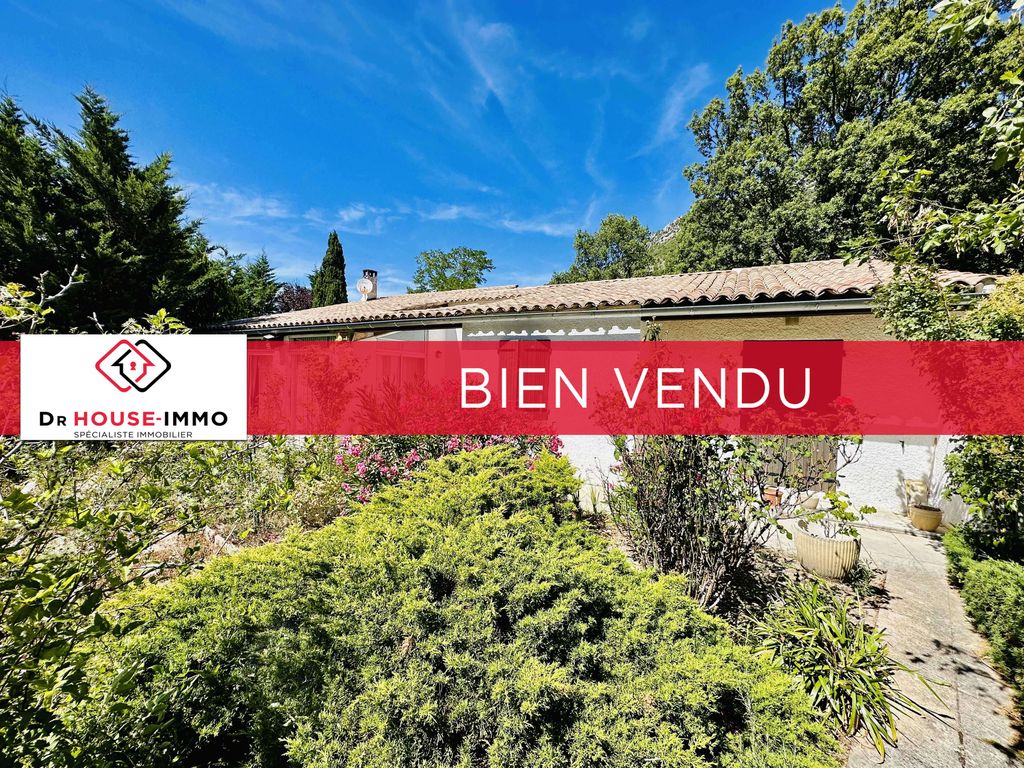 Achat maison à vendre 3 chambres 110 m² - La Roche-sur-le-Buis