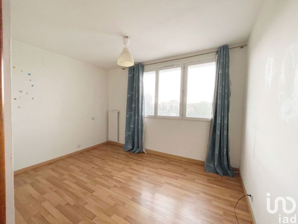 Achat appartement à vendre 4 pièces 66 m² - Neuilly-sur-Marne