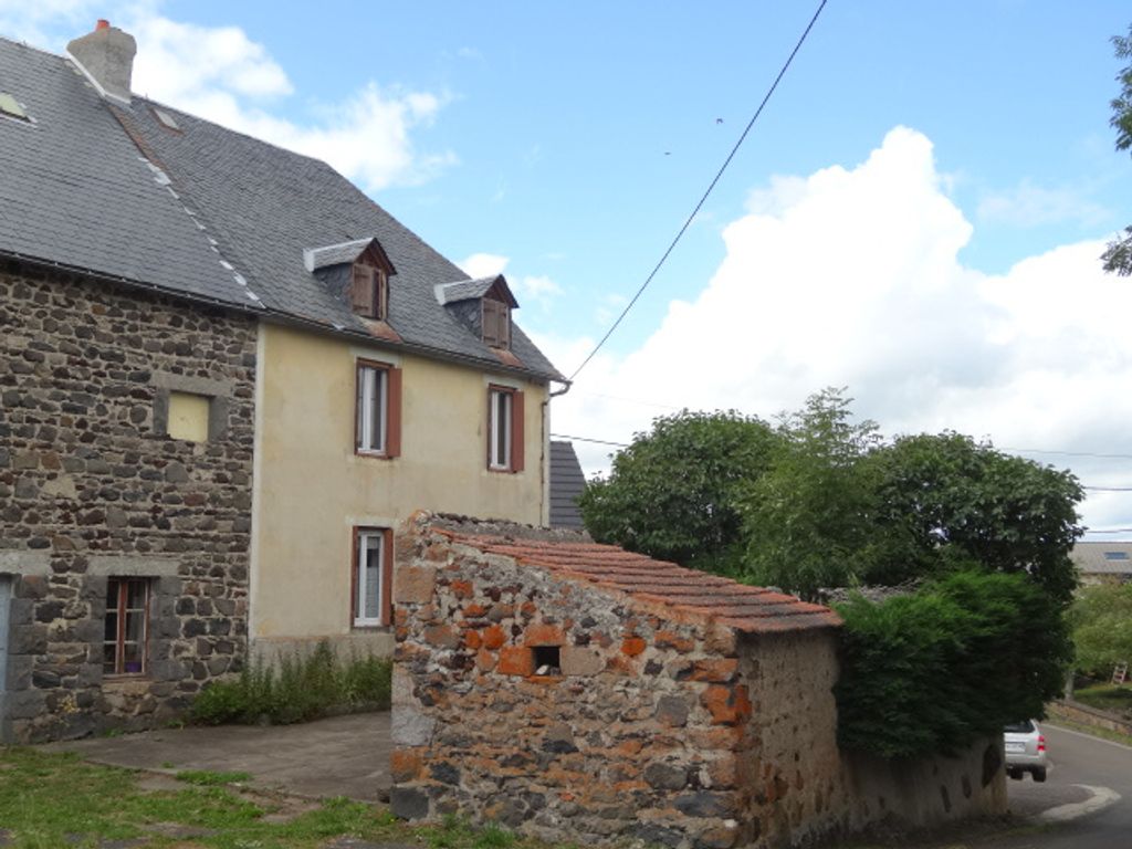 Achat maison à vendre 3 chambres 87 m² - Saulzet-le-Froid