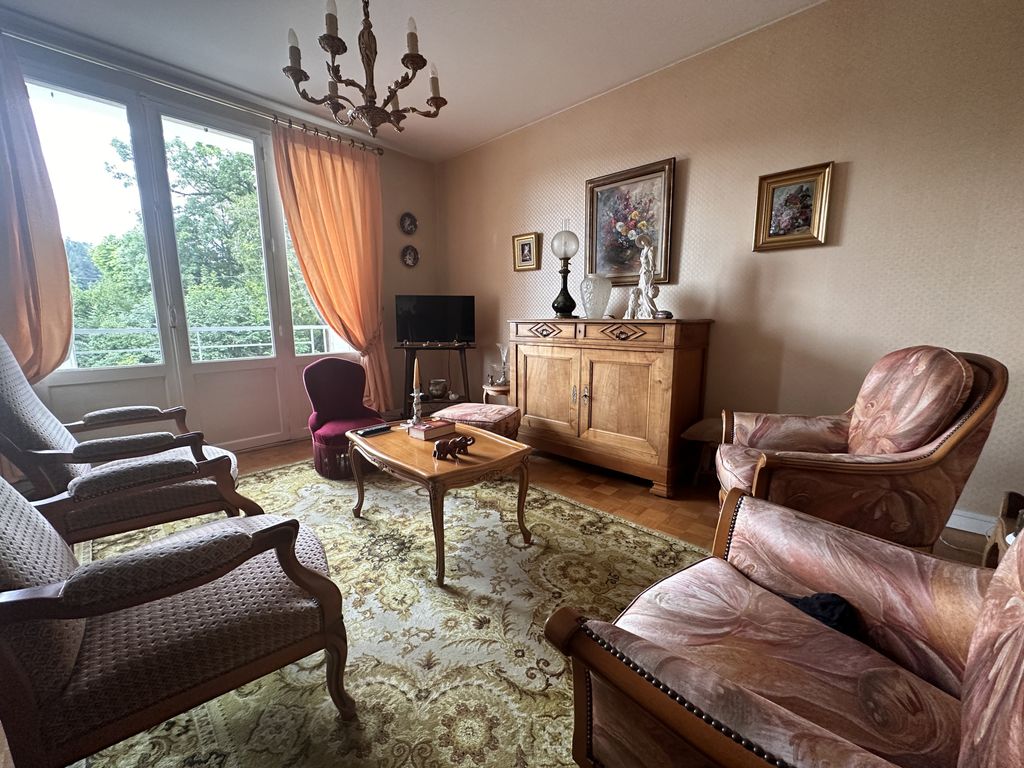 Achat appartement à vendre 4 pièces 74 m² - Saint-Priest-Taurion