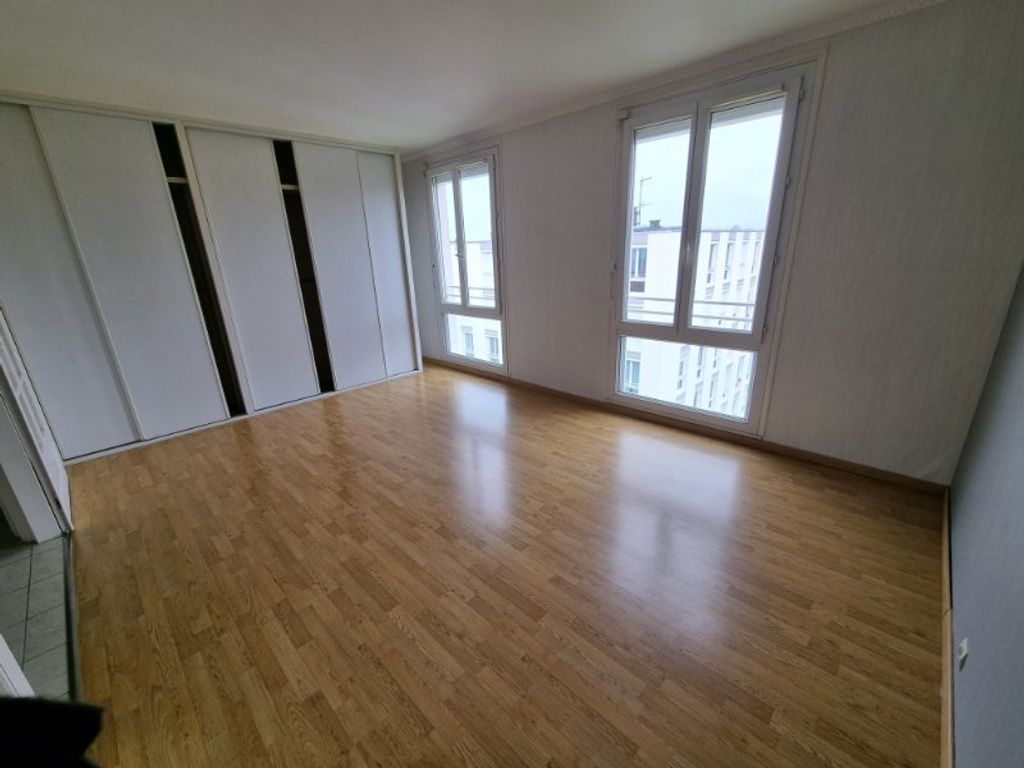Achat appartement à vendre 3 pièces 76 m² - Rouxmesnil-Bouteilles