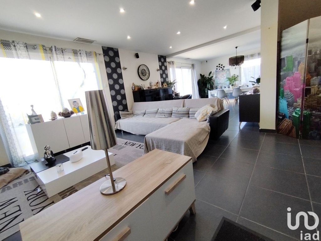 Achat maison à vendre 4 chambres 149 m² - Salses-le-Château