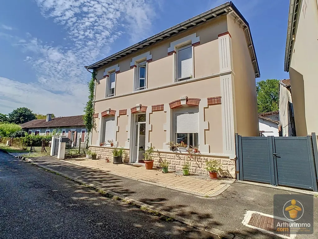 Achat maison à vendre 4 chambres 140 m² - Labouheyre