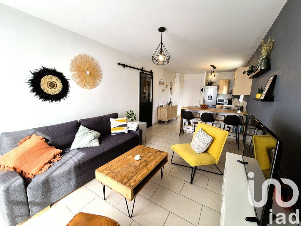 Achat appartement à vendre 3 pièces 49 m² - Cesson