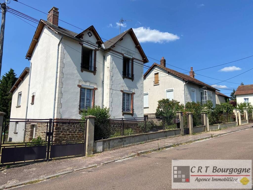 Achat maison à vendre 3 chambres 122 m² - Toucy