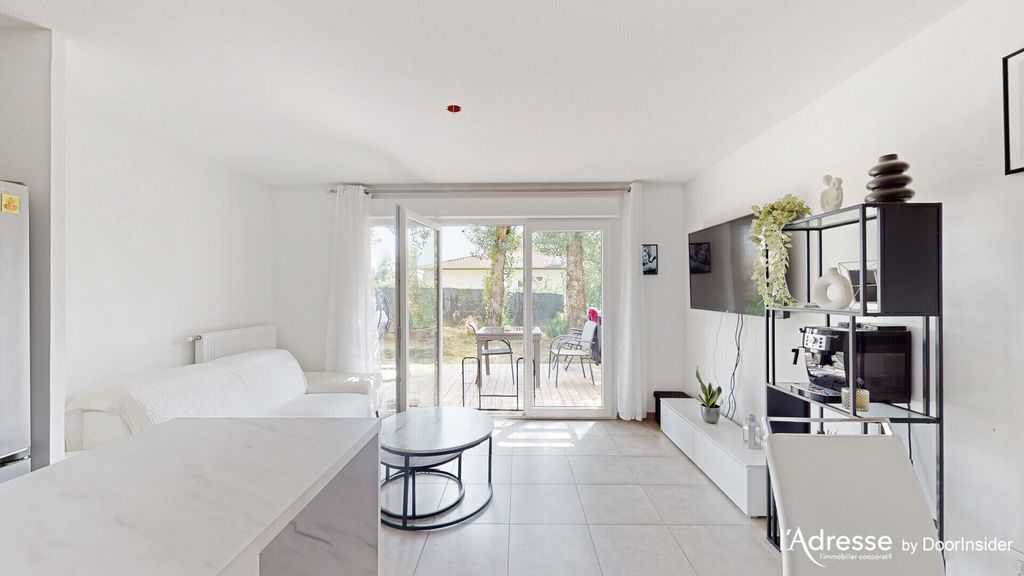 Achat maison à vendre 2 chambres 61 m² - Montrabé