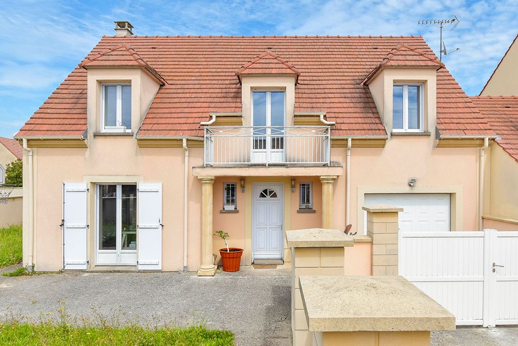 Achat maison à vendre 4 chambres 130 m² - Verneuil-l'Étang