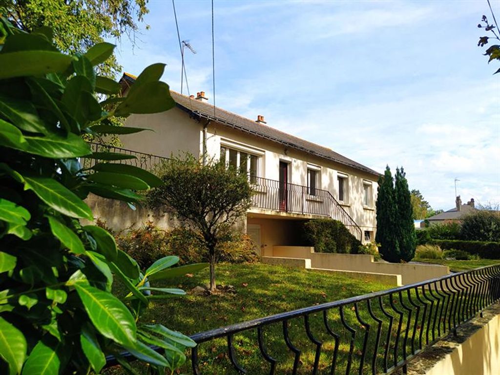 Achat maison à vendre 3 chambres 103 m² - Chemillé-en-Anjou