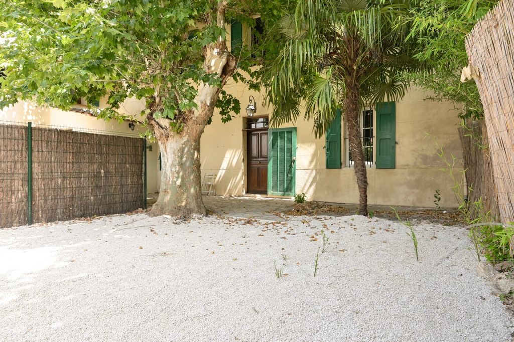 Achat appartement à vendre 4 pièces 88 m² - Aubagne