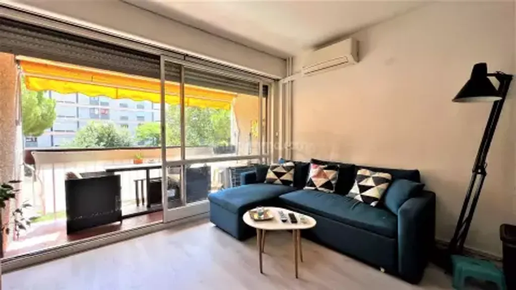 Achat appartement à vendre 2 pièces 33 m² - Fréjus