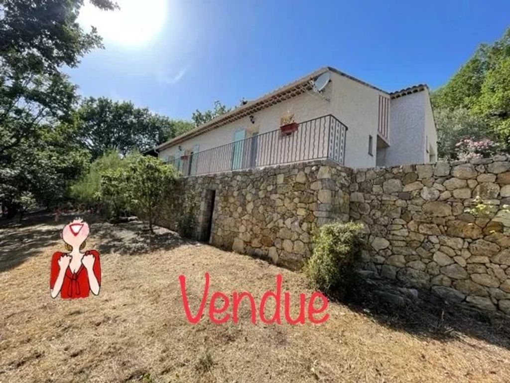 Achat maison à vendre 4 chambres 120 m² - Montferrat