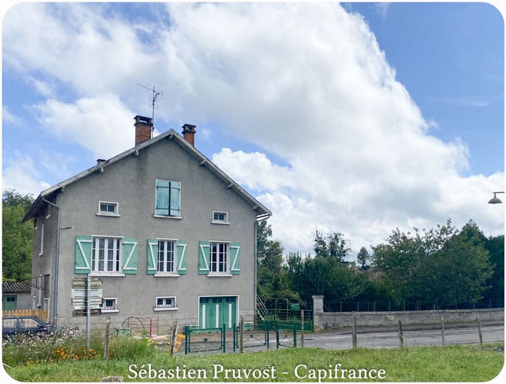Achat maison à vendre 5 chambres 185 m² - Saint-Pardoux-la-Rivière
