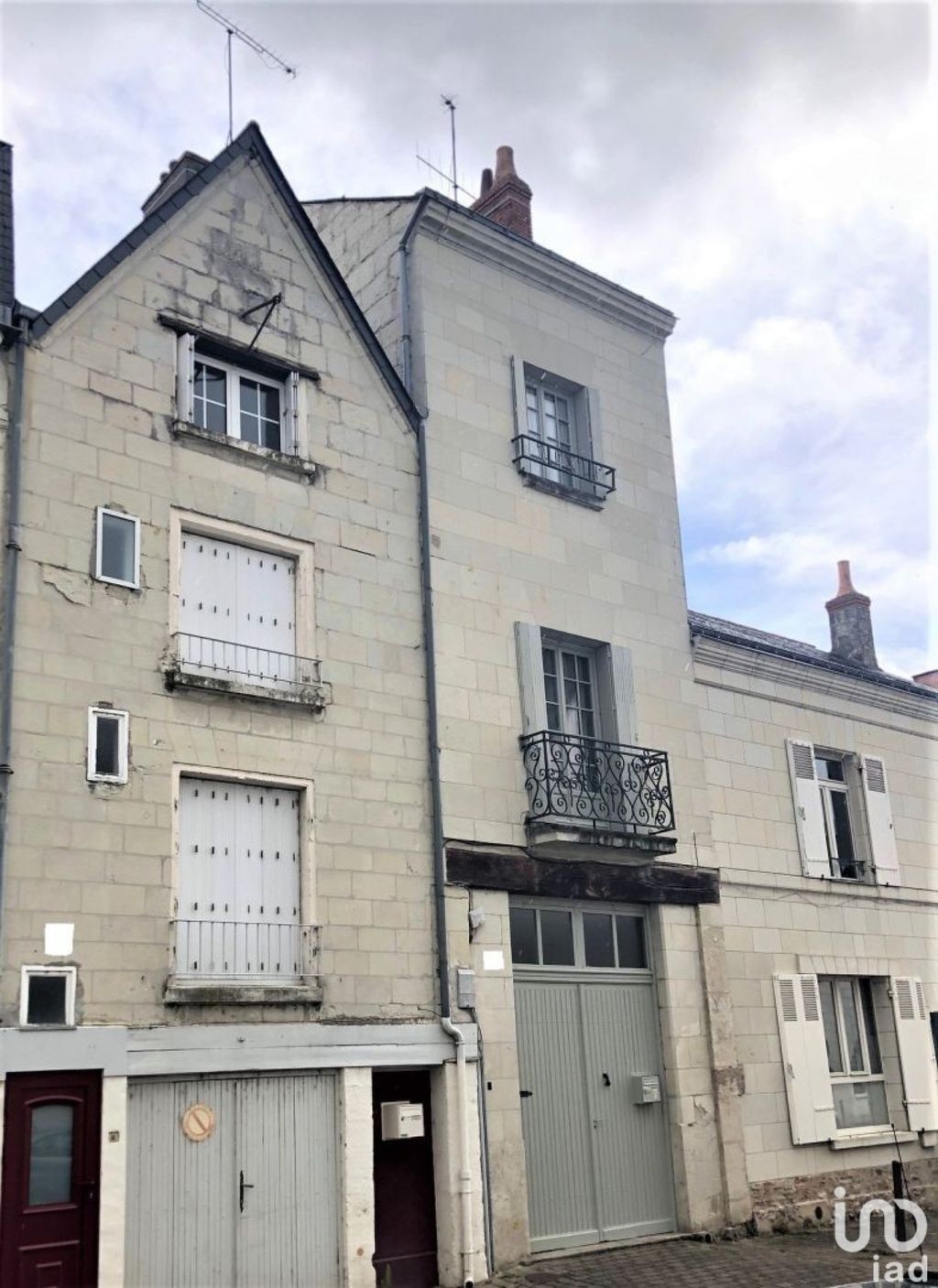 Achat maison à vendre 3 chambres 142 m² - Saumur