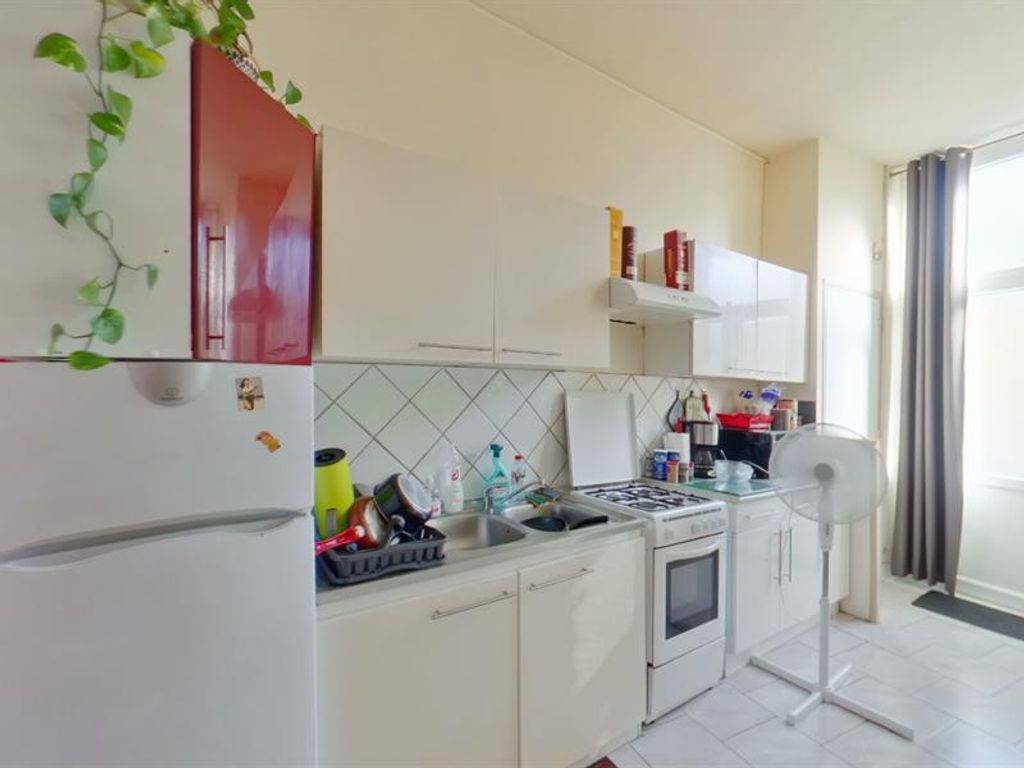 Achat maison à vendre 2 chambres 96 m² - Neuville-de-Poitou