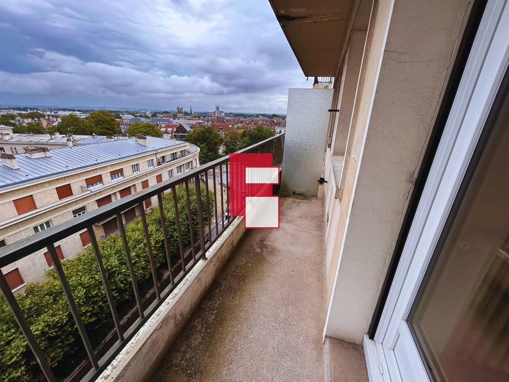 Achat appartement à vendre 5 pièces 93 m² - Troyes