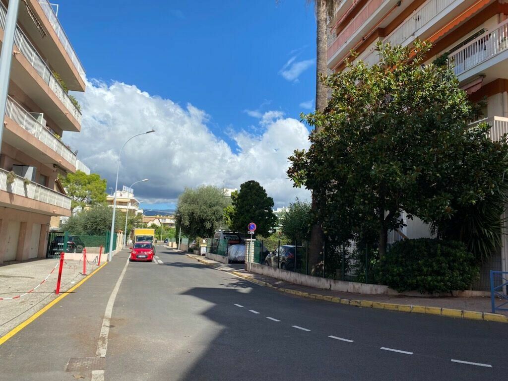 Achat appartement à vendre 2 pièces 43 m² - Cagnes-sur-Mer