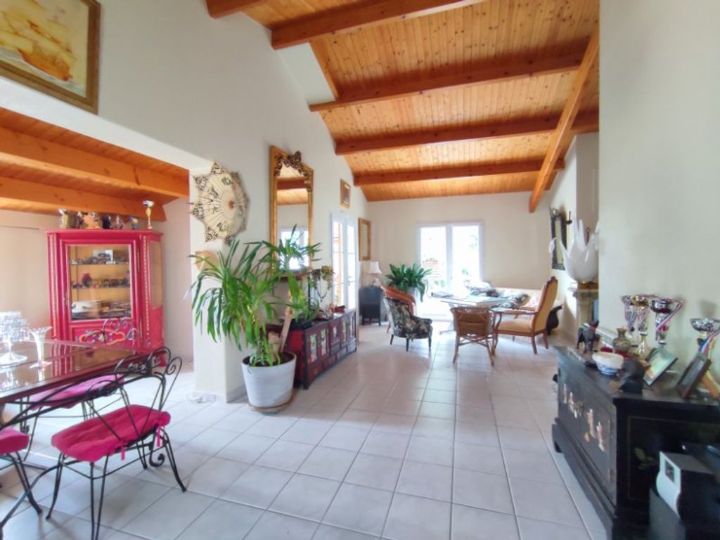 Achat maison à vendre 3 chambres 102 m² - Saint-Julien-des-Landes