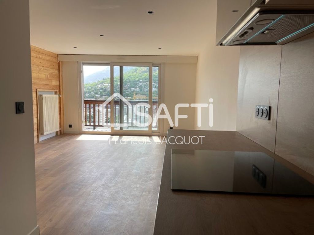 Achat appartement à vendre 3 pièces 72 m² - Briançon