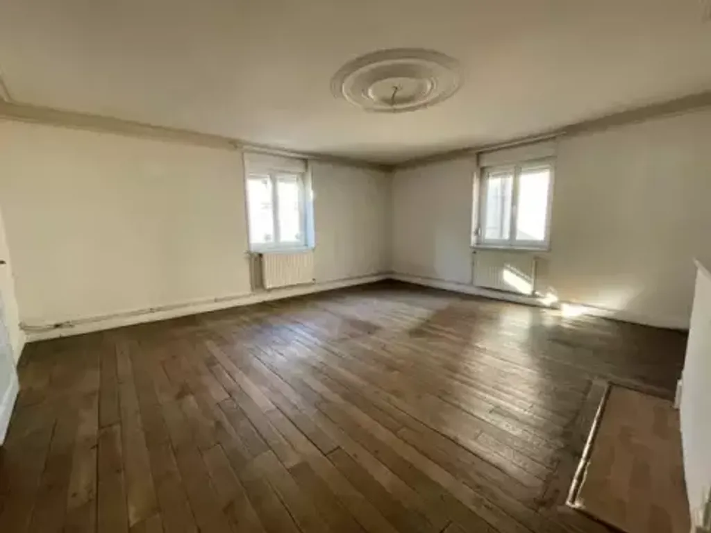 Achat appartement à vendre 3 pièces 83 m² - Saint-Nicolas-de-Port