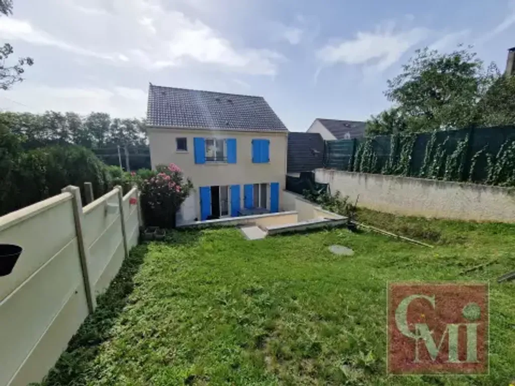 Achat maison à vendre 4 chambres 105 m² - Breuillet