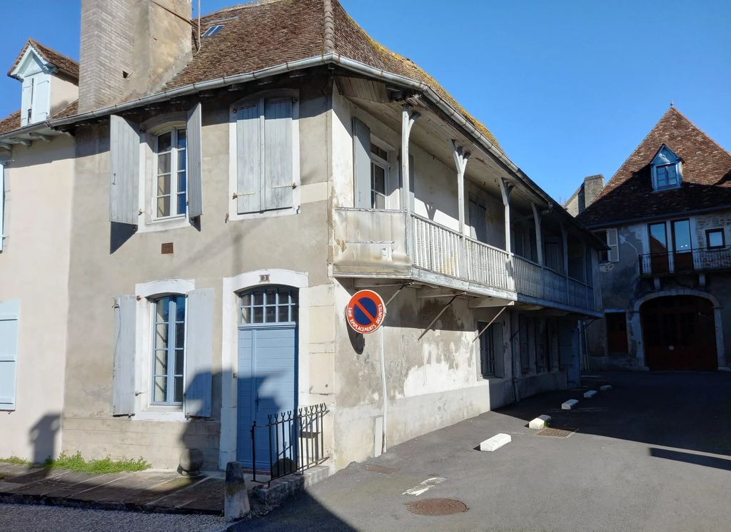 Achat maison à vendre 3 chambres 130 m² - Salies-de-Béarn