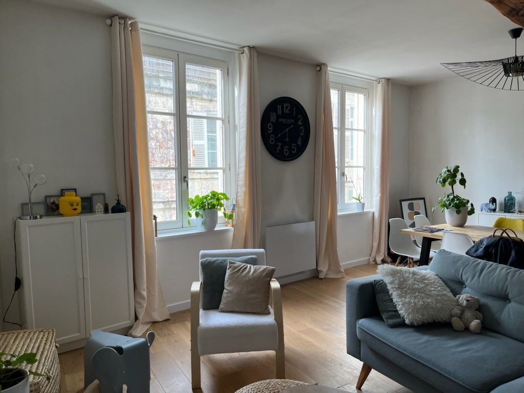 Achat appartement à vendre 5 pièces 100 m² - La Rochelle