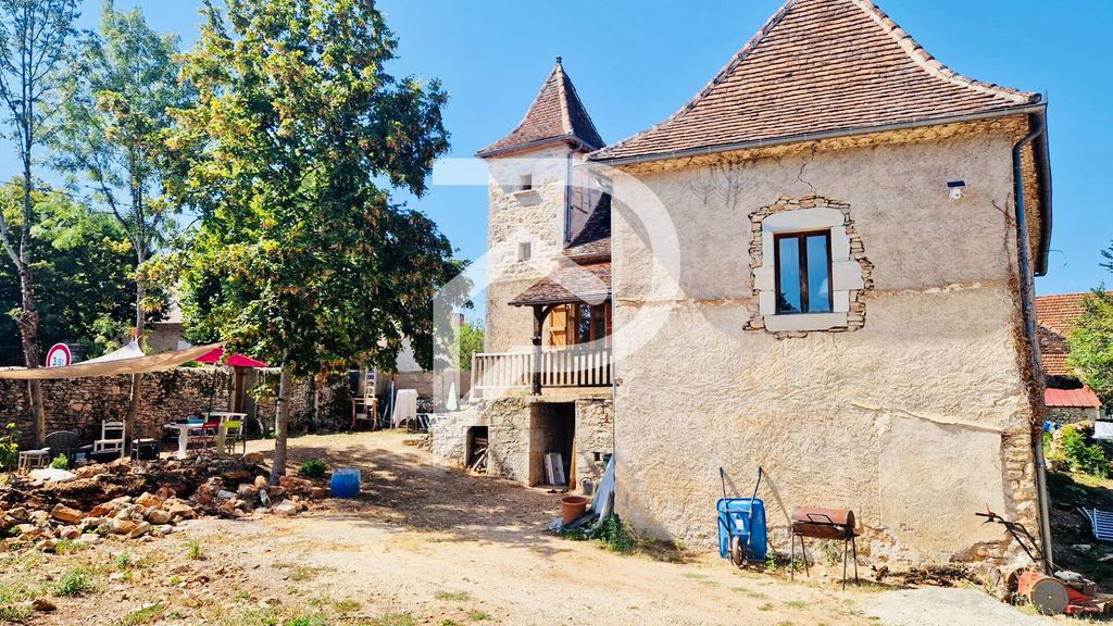 Achat maison à vendre 3 chambres 137 m² - Grèzes