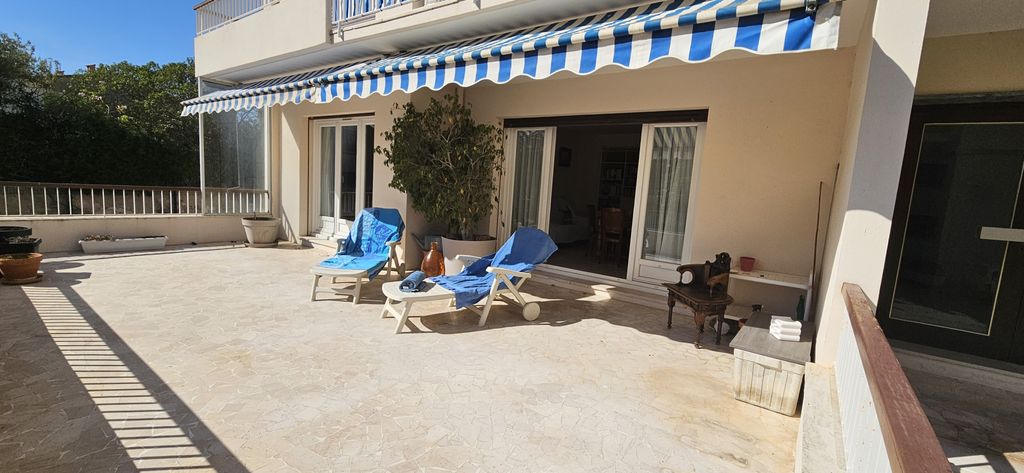 Achat appartement à vendre 3 pièces 85 m² - Bandol