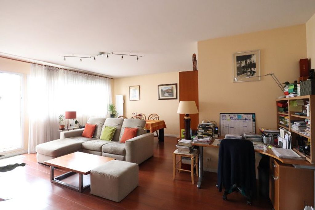Achat appartement à vendre 3 pièces 82 m² - Saint-Ouen