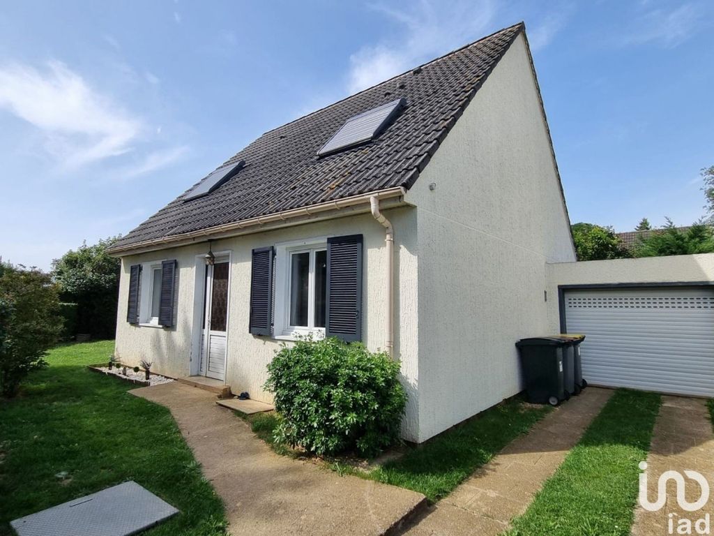 Achat maison à vendre 4 chambres 110 m² - Savigny-le-Temple