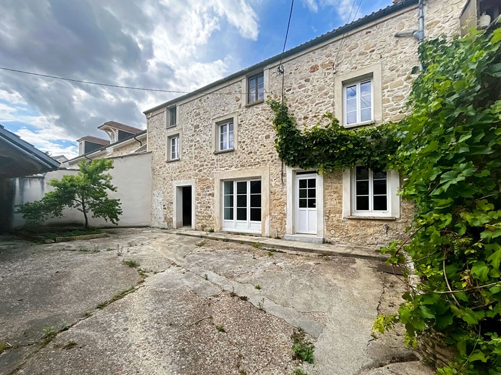 Achat maison à vendre 4 chambres 112 m² - Gaillon-sur-Montcient