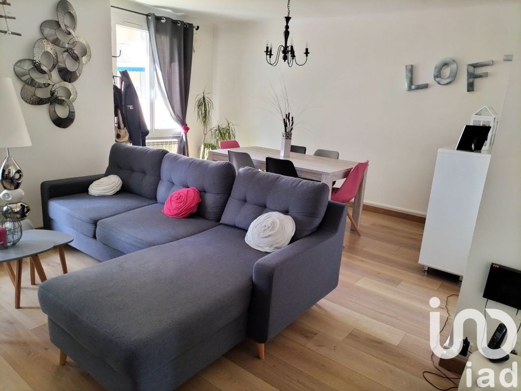 Achat appartement à vendre 4 pièces 75 m² - Carpentras