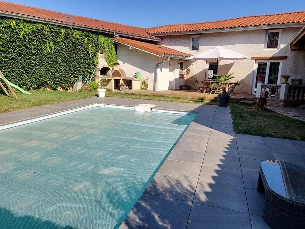 Achat maison à vendre 3 chambres 130 m² - Montrond-les-Bains