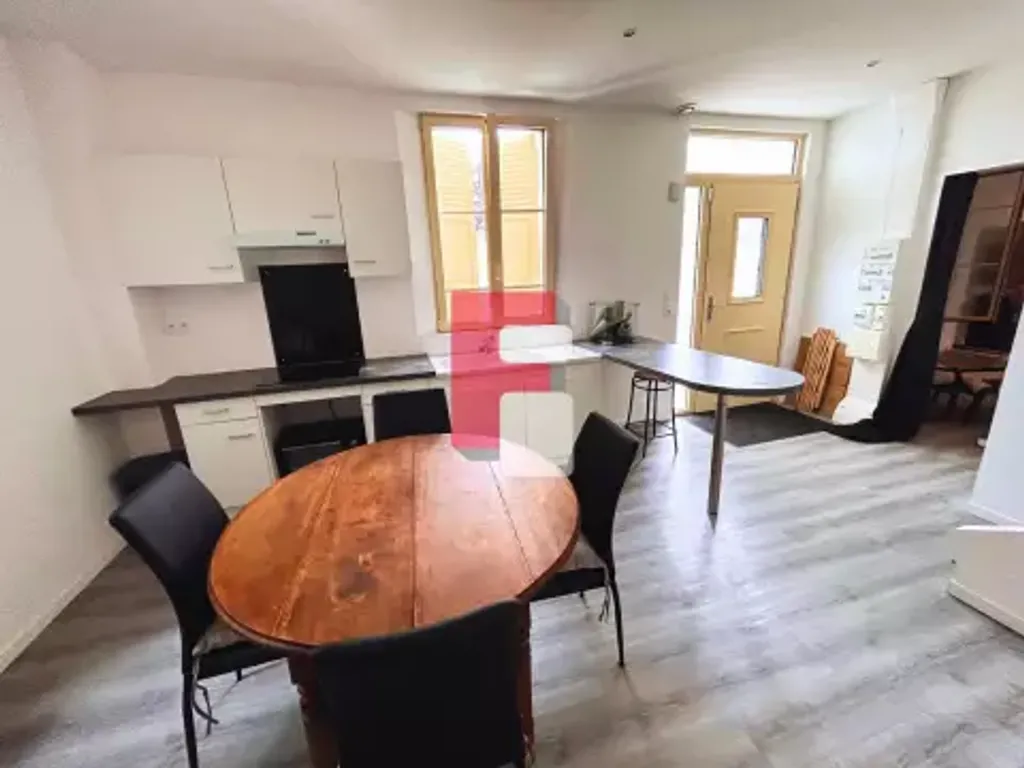 Achat maison à vendre 6 chambres 190 m² - Troyes