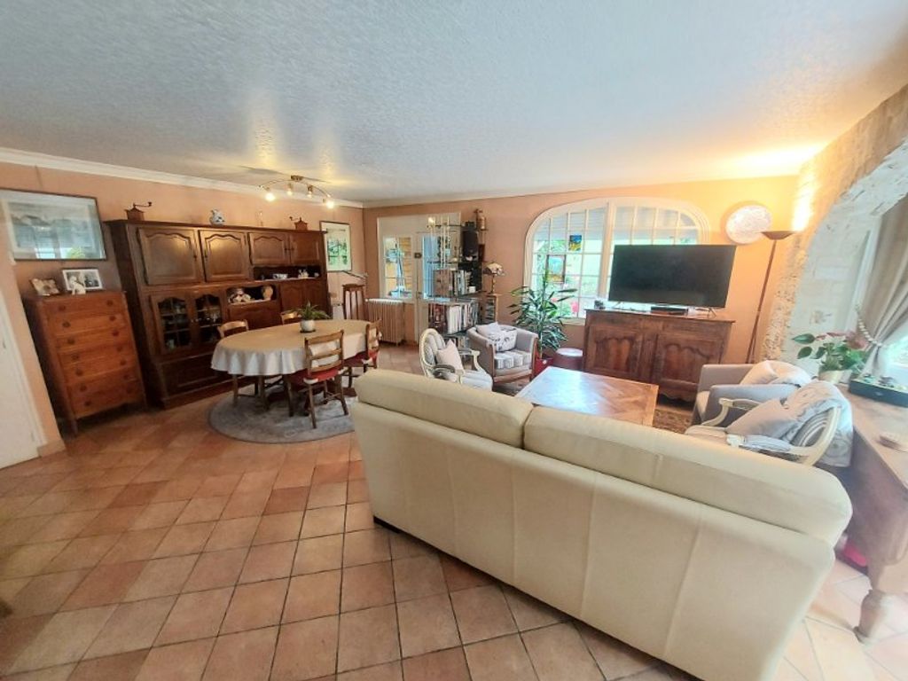 Achat maison à vendre 4 chambres 139 m² - Chartres