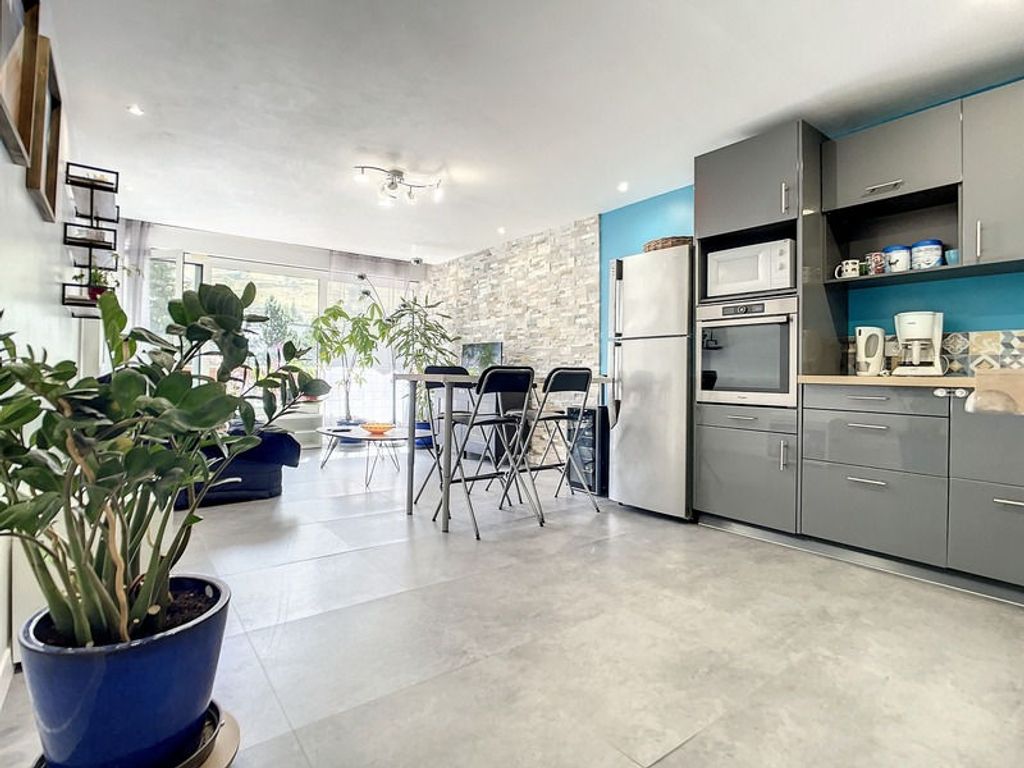 Achat appartement à vendre 3 pièces 57 m² - Les Deux Alpes