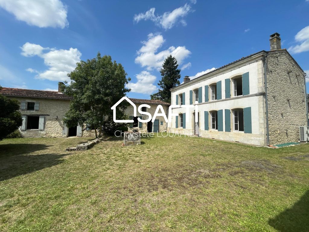 Achat maison à vendre 4 chambres 285 m² - Saint-Savinien