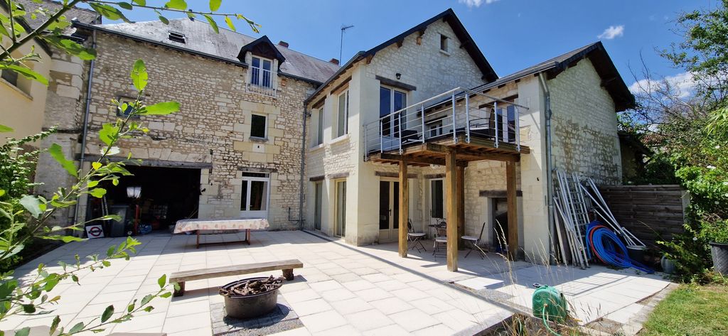 Achat maison à vendre 4 chambres 300 m² - Champigny-sur-Veude