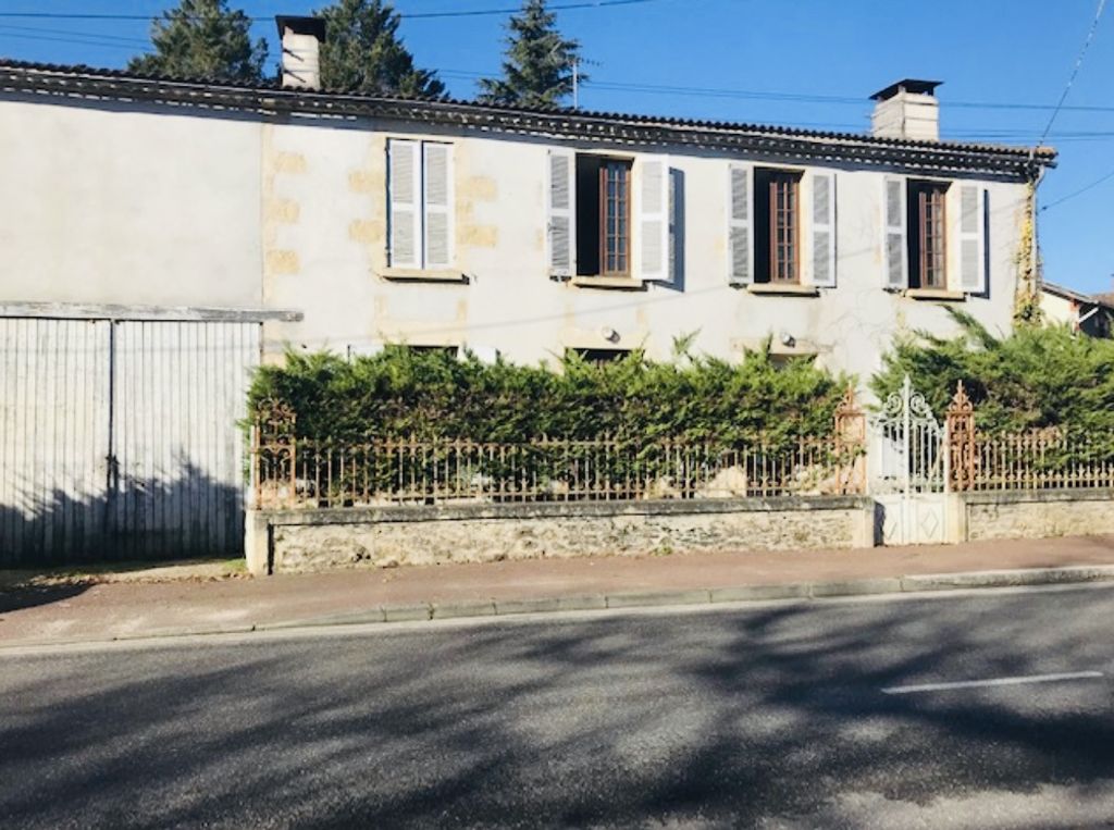 Achat maison à vendre 5 chambres 202 m² - Saint-Symphorien