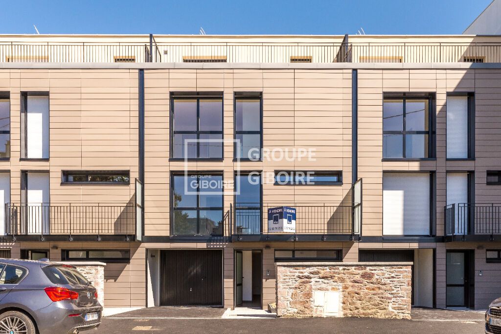 Achat maison à vendre 4 chambres 194 m² - Rennes