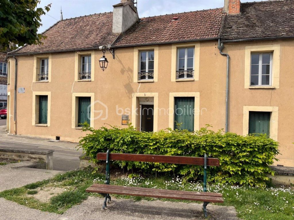 Achat maison à vendre 4 chambres 179 m² - Pont-sur-Yonne