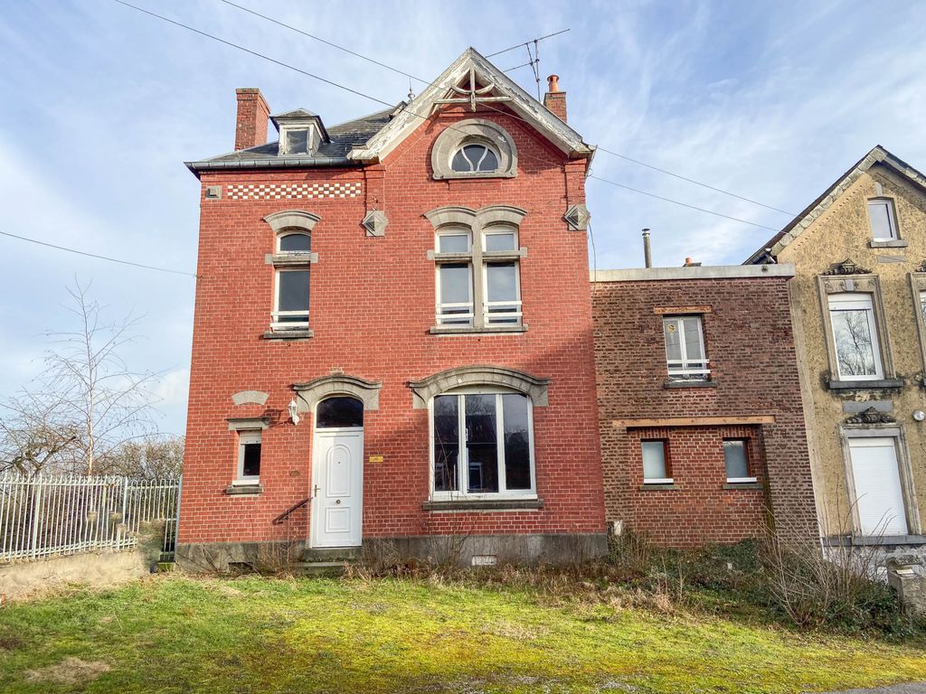 Achat maison à vendre 4 chambres 152 m² - Cousolre