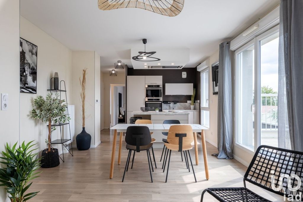 Achat appartement à vendre 4 pièces 95 m² - Rezé