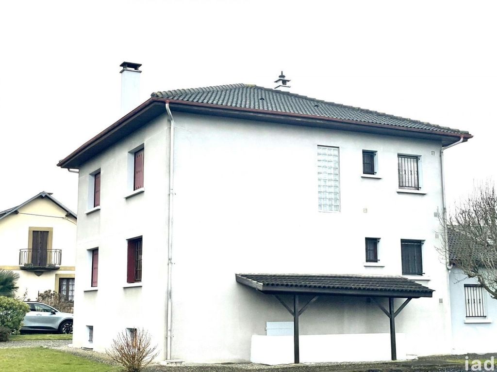 Achat maison à vendre 3 chambres 148 m² - Laloubère