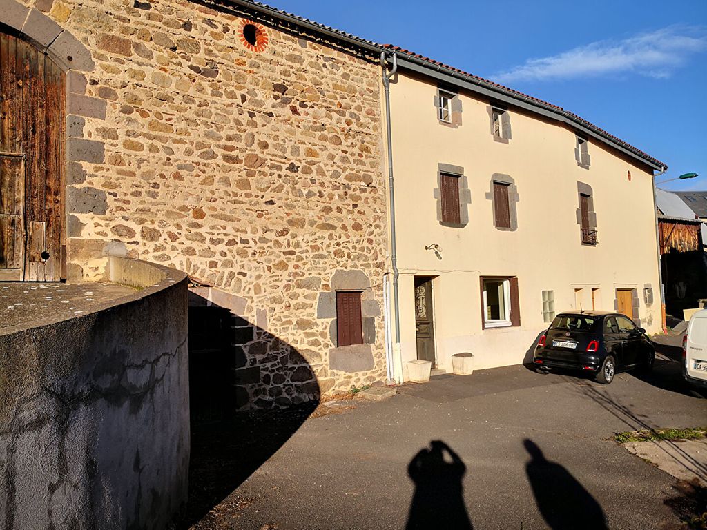 Achat maison à vendre 3 chambres 103 m² - Aydat