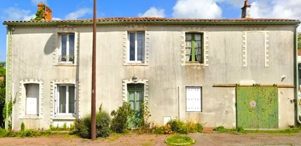 Achat maison à vendre 3 chambres 135 m² - Les Achards