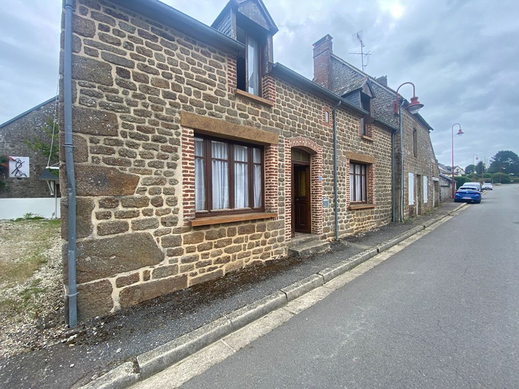 Achat maison à vendre 4 chambres 96 m² - Saint-Fraimbault