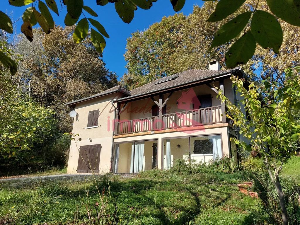 Achat maison à vendre 3 chambres 200 m² - Salies-de-Béarn