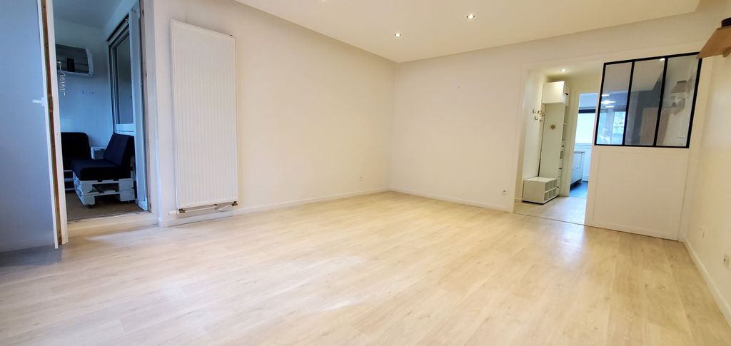 Achat appartement à vendre 3 pièces 74 m² - Gaillard